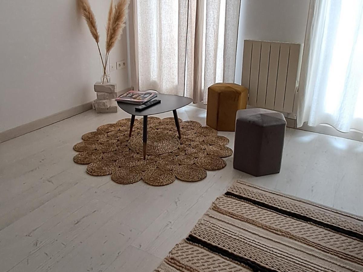 Les Arcades Studio Coeur De Ville Шоле Екстер'єр фото